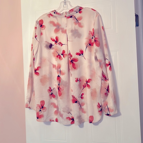 Flowery Blouse - Picture 2 of 2